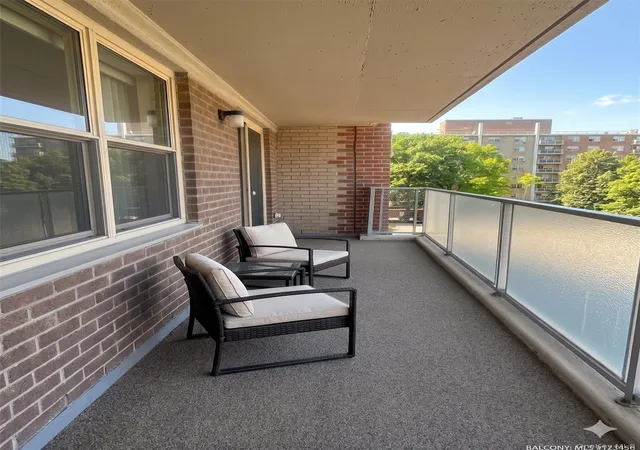 Photo 3 of Condo for sale at 1065 Vermont St #4H, Brooklyn, NY 11207 | MLS# 1014102 | Listing updated on 2026-08-02
