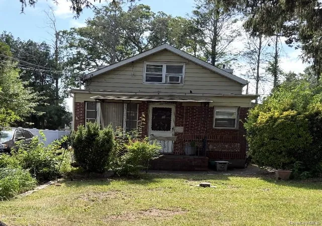 1st image of 44 Westwood Ave, Deer Park, NY 11729 | MLS# 1014118