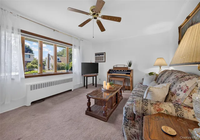 4th image of 41 Elwood Ave, Oyster Bay, NY 11801 | MLS# 1014124