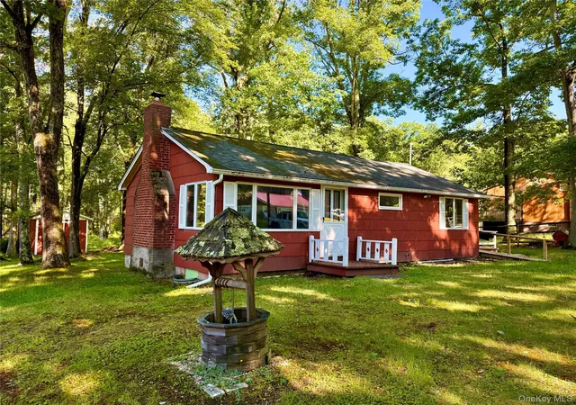 Homes for sale in Highland, NY | 148 Lakeview Dr Rd, Highland, NY 12743 | MLS# 1014138