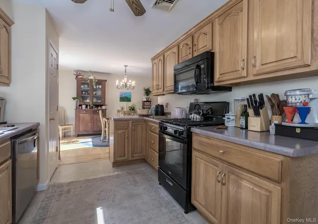 4th image of 860 Route 284, Westtown, NY 10998 | MLS# 1014139
