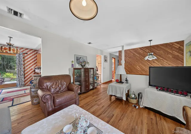 Photo 2 of Single family home for sale at 67 Carol Dr, Monroe, NY 10950 | MLS# 1014145 | Listing updated on 2026-07-15