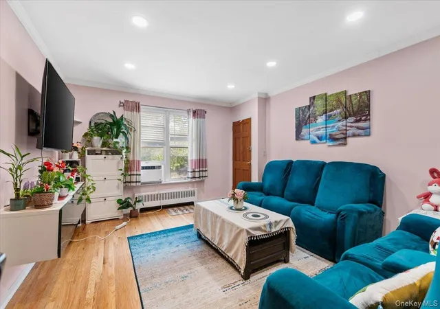 4th image of 87-29 Marengo St, New York, NY 11423