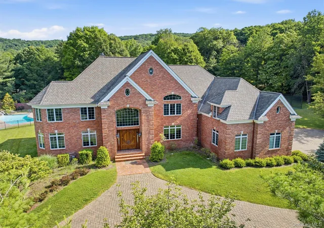 2nd image of 637 S Mountain Rd, New City, NY 10956 | MLS# 1014208