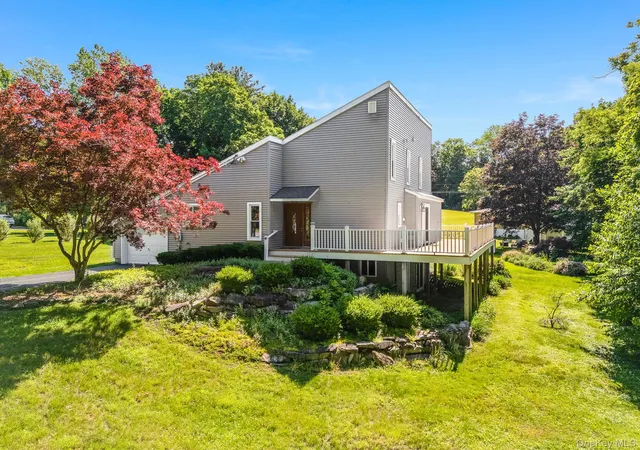 Homes for sale in Hyde Park, NY | 13 Riverview Cir, Hyde Park, NY 12601 | MLS# 1014215