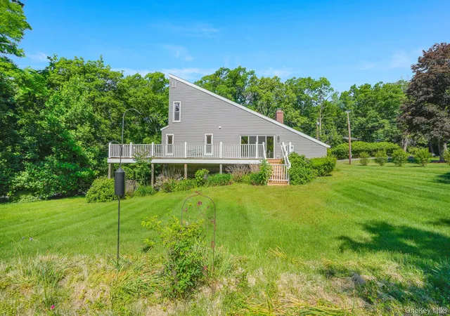 Homes for sale in Hyde Park, NY | 13 Riverview Cir, Hyde Park, NY 12601 | MLS# 1014215