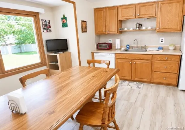 3rd image of 58 Glenmere Ln, Coram, NY 11727 | MLS# 1014227