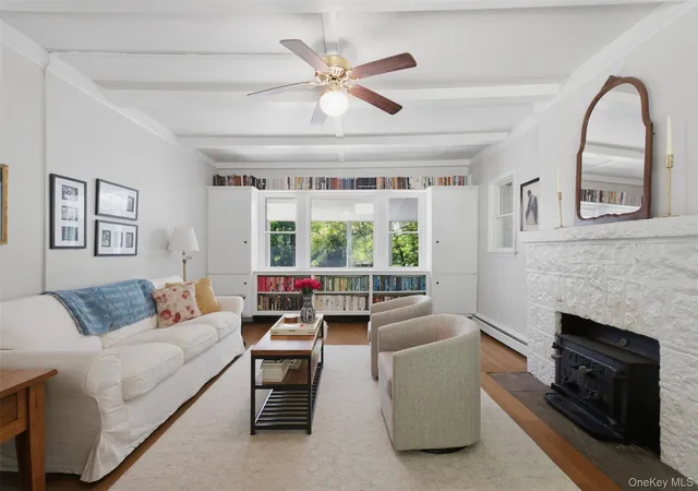 Photo 4 of Sale Pending at 2 Anton Pl, Lake Peekskill, NY 10537 | MLS# 1014265 | Listing updated on 2026-07-07