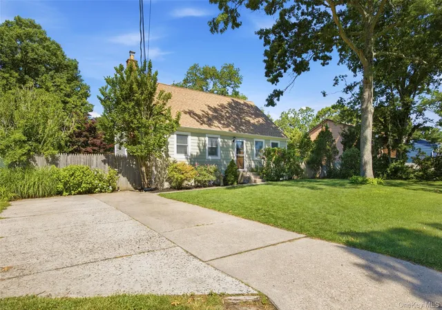 20th image of 56 Burney Blvd, Mastic, NY 11950 | MLS# 1014267