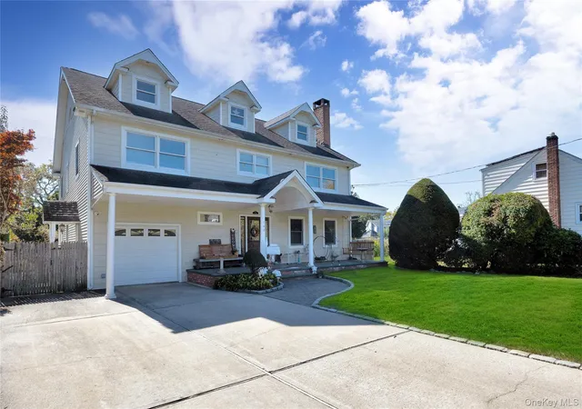 2nd image of 142 Cedar St, Amityville, NY 11701 | MLS# 1014300