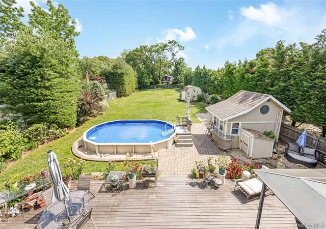 5th image of 142 Cedar St, Amityville, NY 11701 | MLS# 1014300