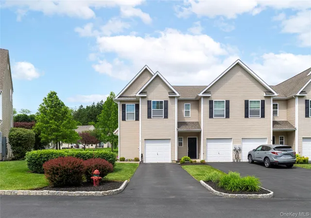 2nd image of 1 Halley Ct, Poughkeepsie (town), NY 12601 | MLS# 1014314