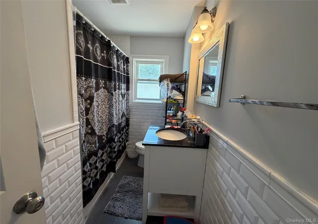 Photo 3 of Single family home for sale at 101 Sagamore St, Hempstead, NY 11520 | MLS# 1014327 | Listing updated on 2026-09-05