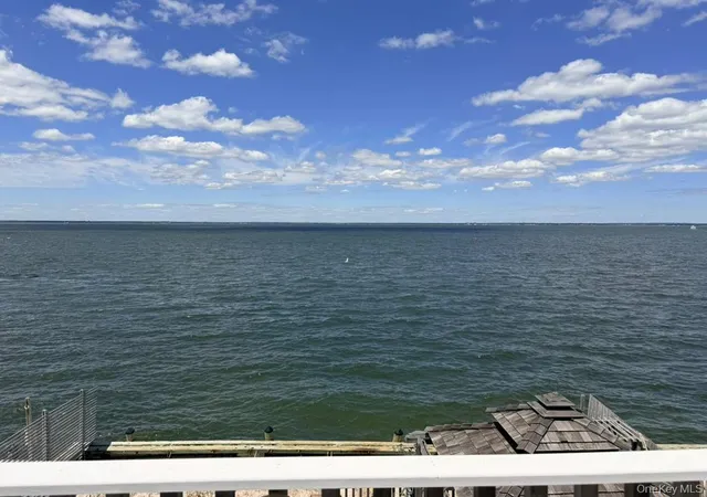 19th image of 118 Bayview Walk, Sayville, NY 11782 | MLS# 1014328
