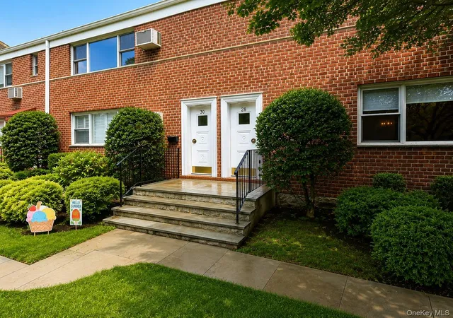 Listing Photo 5 - Condo for sale in building located at 28 Oregon Ave, Eastchester, NY 10708 - Unit #A