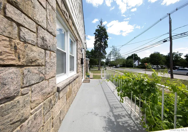 3rd image of 58 Weberfield Ave, Hempstead, NY 11520 | MLS# 1014343