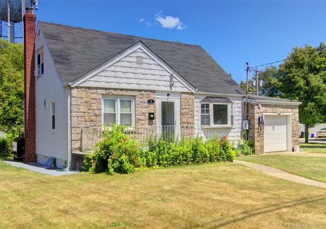 39th image of 58 Weberfield Ave, Hempstead, NY 11520 | MLS# 1014343