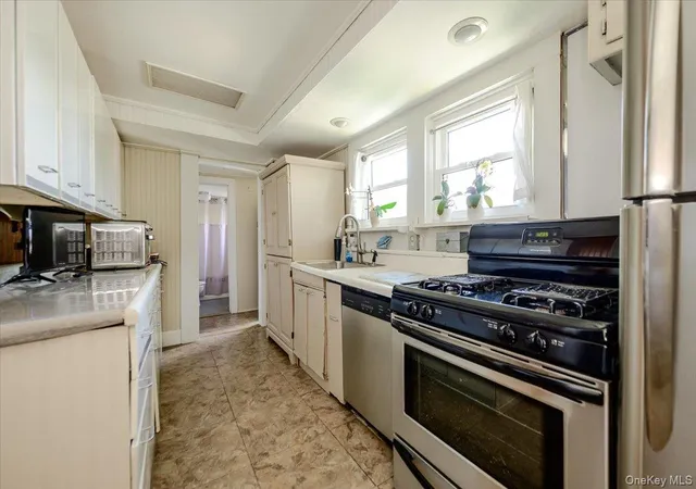 5th image of 47D Edgewater Park #47D, Bronx, NY 10465 | MLS# 1014353