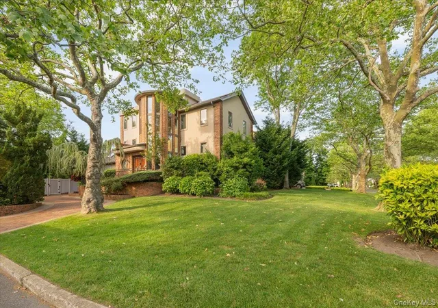 3rd image of 122 Lawrence Ave, Hempstead, NY 11559 | MLS# 1014364