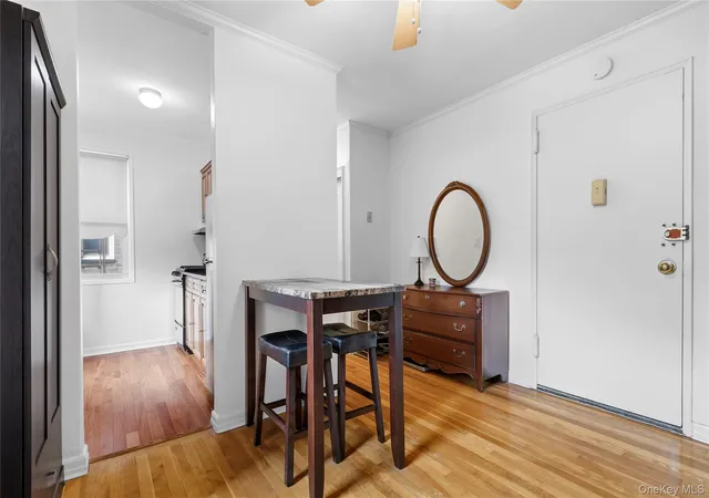 Photo 4 of Sale Pending at 611 Palmer Rd #3y, Yonkers, NY 10701 | MLS# 1014403 | Listing updated on 2026-10-01