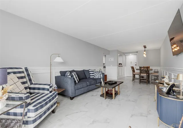 4th image of 750 W Broadway, Hempstead, NY 11561