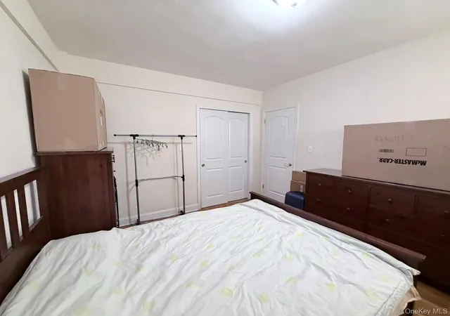 3rd image of 141-48 78Th Ave, New York, NY 11367