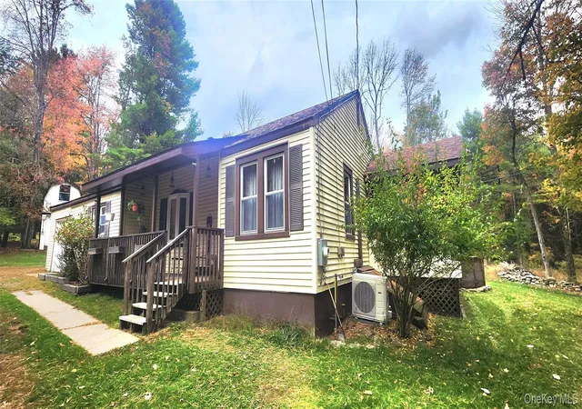 Homes for sale in Thompson, NY | 565 Cold Spring Rd, Thompson, NY 12701 | MLS# 1014425