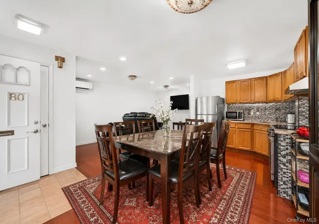 Photo 1 of Single family home for sale at 87 80 Little Neck Pkwy, New York, NY 11001 | MLS# 1014432 | Listing updated on 2026-10-01