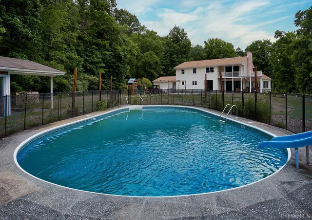 3rd image of 32 Cole Rd, Pleasant Valley, NY 12569 | MLS# 1014436