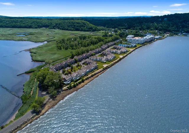 48th image of 401 Harbor Cvs, Orangetown, NY 10968 | MLS# 1014449