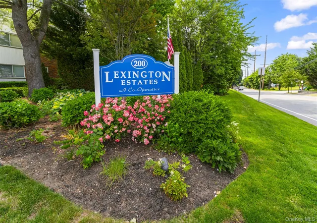 1st image of 200 Lexington Ave #12E, Oyster Bay, NY 11771 | MLS# 1014455