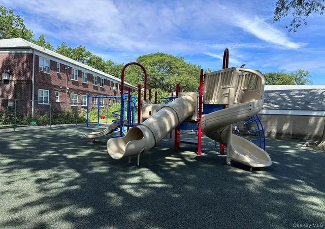 28th image of 15 14 212 St #215, Bayside, NY 11360 | MLS# 1014456