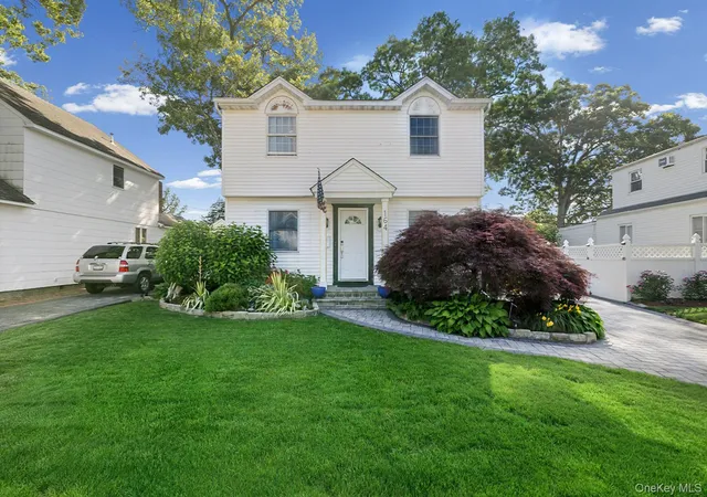 1st image of 164 Gordon Rd, Hempstead, NY 11581 | MLS# 1014461