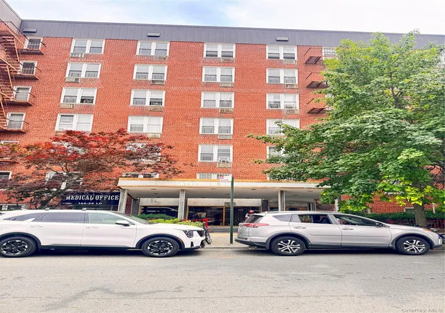 2nd image of 144 24 37 Ave #6B, Flushing, NY 11354 | MLS# 1014483
