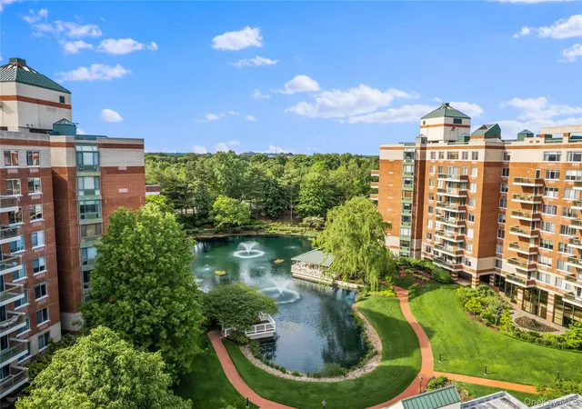 Condo for sale at 111 Cherry Vallley Ave #408W, Hempstead, NY 11530 | MLS# 1014495