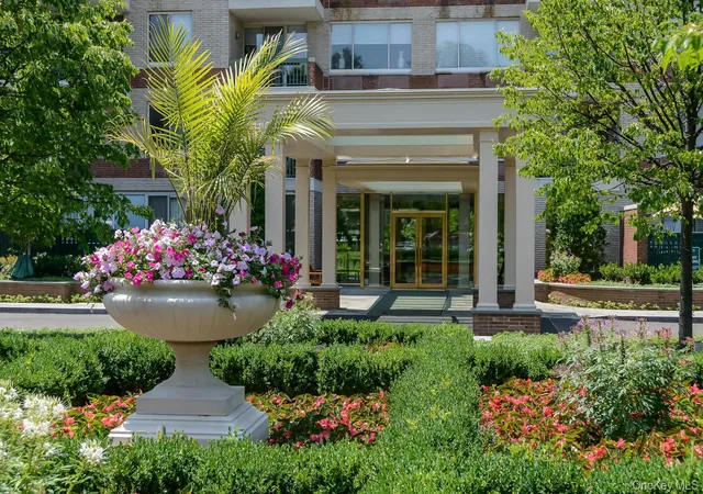 Photo 2 of Condo for sale at 111 Cherry Vallley Ave #408W, Hempstead, NY 11530 | MLS# 1014495 | Listing updated on 2026-08-24