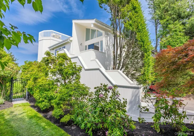 1st image of 32 Contessa Ct, Port Jefferson, NY 11777 | MLS# 1014504