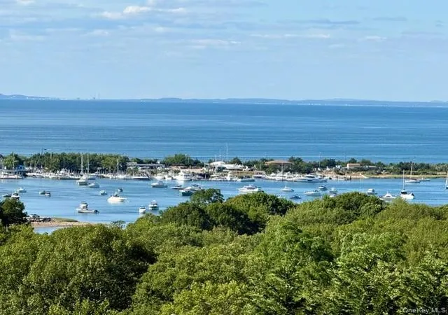 2nd image of 32 Contessa Ct, Port Jefferson, NY 11777 | MLS# 1014504