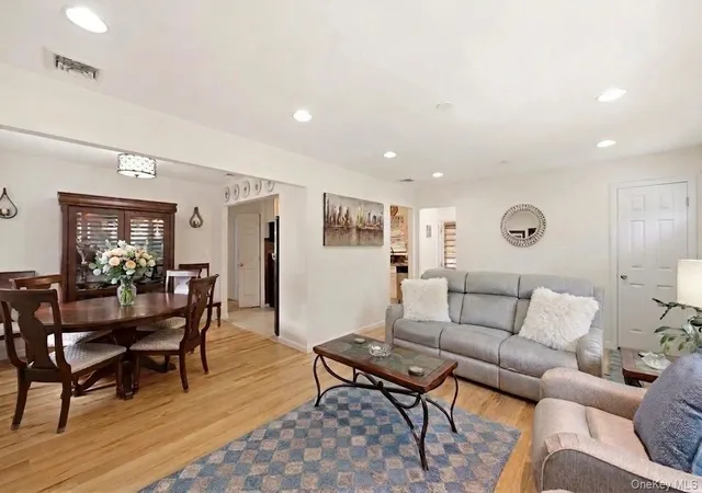 5th image of 10 S Merrick Rd, Oyster Bay, NY 11758 | MLS# 1014546
