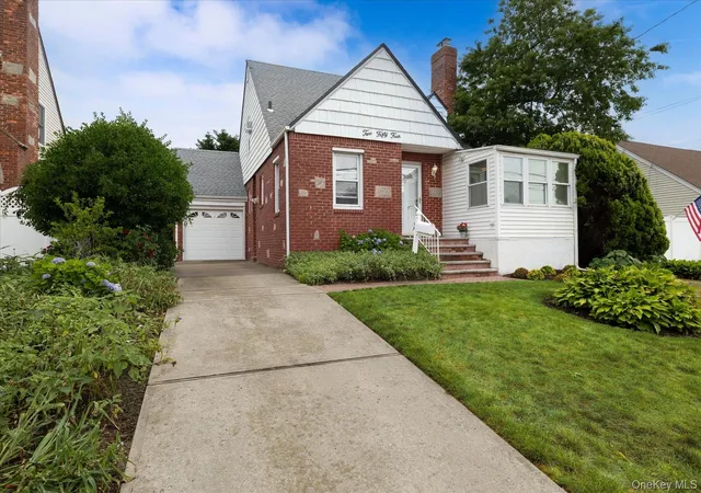Homes for sale in Hempstead, NY | 254 Merrifield Ave, Hempstead, NY 11572 | MLS# 1014550