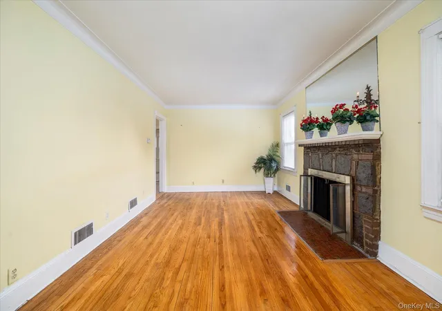 5th image of 254 Merrifield Ave, Hempstead, NY 11572 | MLS# 1014550