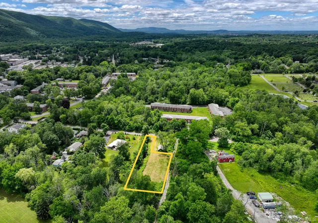 Photo 3 of Sale Pending at 30 Givens Ln, Fishkill, NY 12524 | MLS# 1014554 | Listing updated on 2026-09-03