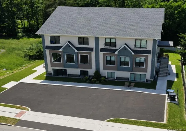 Photo 1 of Single family home for sale at 20 Dallas Dr #102, Blooming Grove, NY 10950 | MLS# 1014562 | Listing updated on 2026-08-31