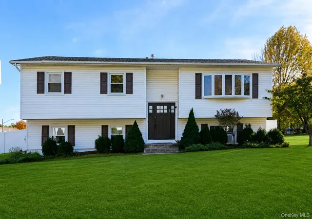 Homes for sale in Haverstraw, NY | 27 Gleason Dr, Haverstraw, NY 10984 | MLS# 1014570