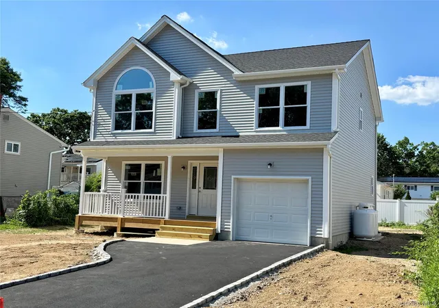 1st image of 69 Offaly St, Babylon, NY 11701 | MLS# 1014581