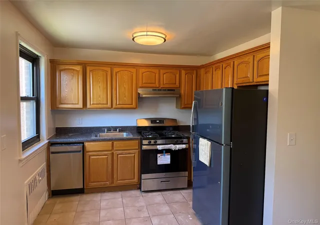 Homes for sale in Greenburgh, NY | 130 Virgina Rd #D, Greenburgh, NY 10603 | MLS# 1014587