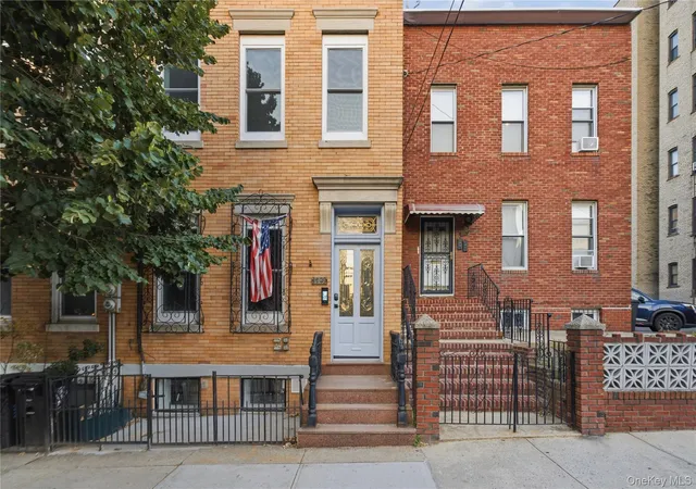 Photo 2 of Multi family home for sale at 3409 29th Street, New York, NY 11106 | MLS# 1014590 | Listing updated on 2026-08-23