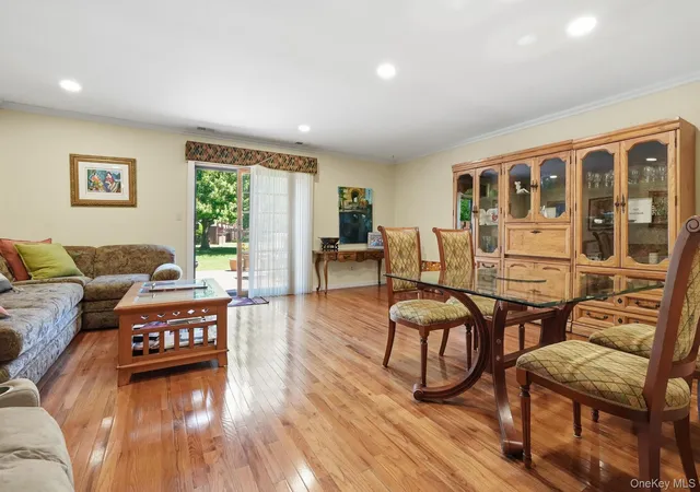 Listing Photo 4 - Condo for sale in building located at 100 Daly Blvd, Hempstead, NY 11572 - Unit #1306
