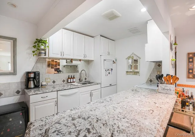 1st image of 54 Richmond Blvd #4B, Islip, NY 11779 | MLS# 1014598