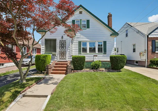 Photo 1 of Single family home for sale at 136 31 243rd Street, Rosedale, NY 11422 | MLS# 1014601 | Listing updated on 2026-09-13